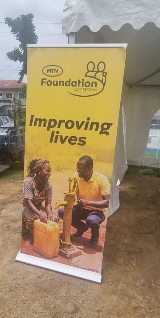21 Days of Y’ello Care 2026, les employés de MTN Cameroon offrent un laboratoire médical moderne à l’hôpital de district de Japoma