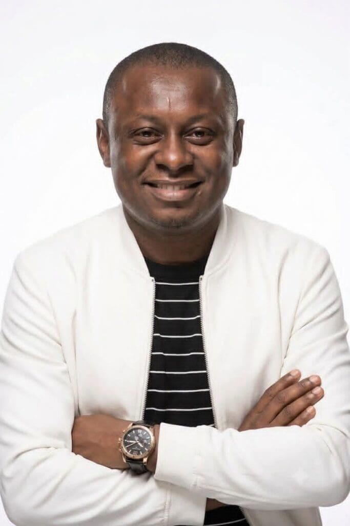 Le producteur camerounais Agbor Gilbert Ebot raconte comment deux artistes camerounais ont raté une opportunité de prester au mondial après l'avoir ignoré 