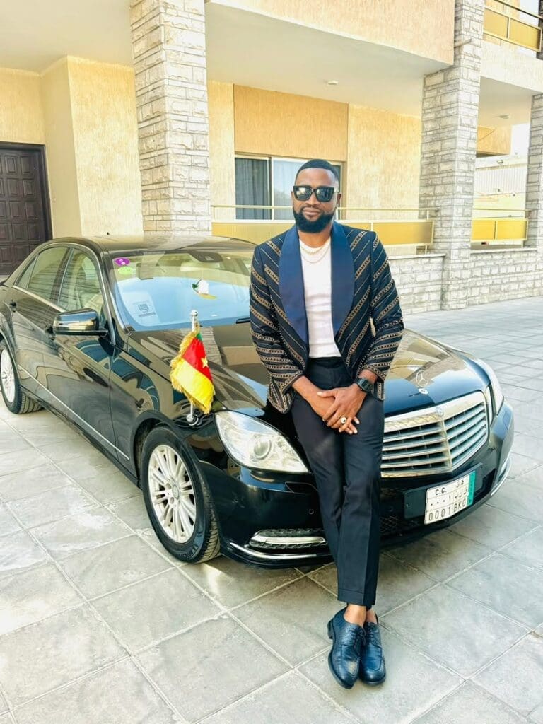 Fadil le Sorcier, du DJ Atalaku à ambassadeur de la culture Bamoun 