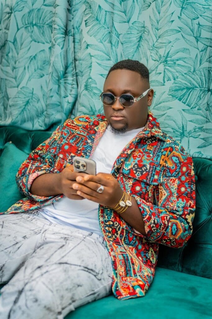 le chanteur camerounais Aga'a a replongé dans ses souvenirs pour raconter l'un des épisodes les plus marquants de son adolescence. 