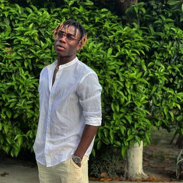 Paulin Moussadja Njambe : de la traversée de l'enfer à l'Italie, le footballeur camerounais transforme son histoire en mission de vie 