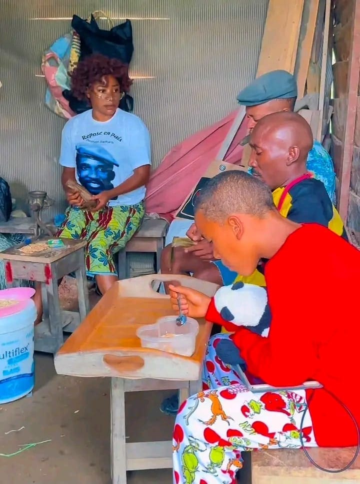 Le concept « Vacances au village » de la créatrice de contenu camerounaise Kaprice Akamba continue de susciter de